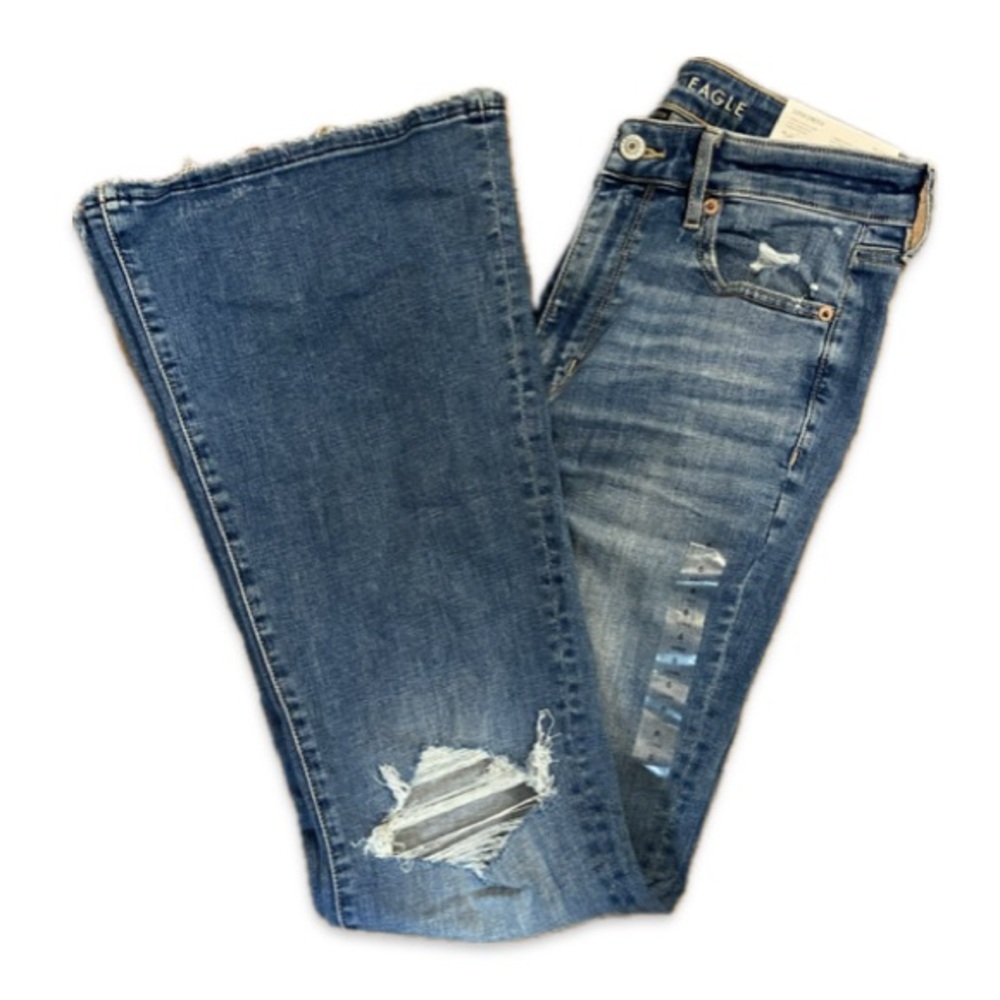 American Eagle Super Hi-Rise Flare Jeans 6 Long NWT